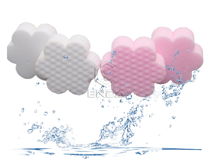 What kind of sponge is used for cleaning?