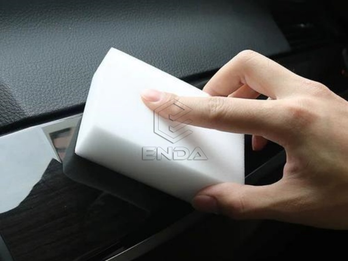 Is It Better to Wash a Car with a Sponge or Cloth?