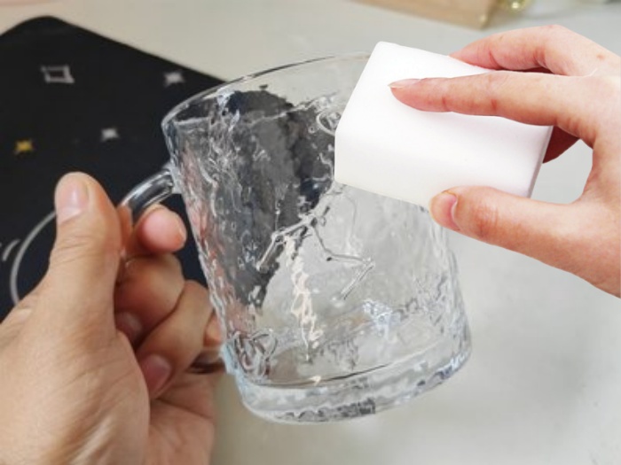 magic sponge cleans glass cups.jpg