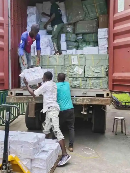 ¿Por qué son tan altos los costes del transporte de mercancías en África?