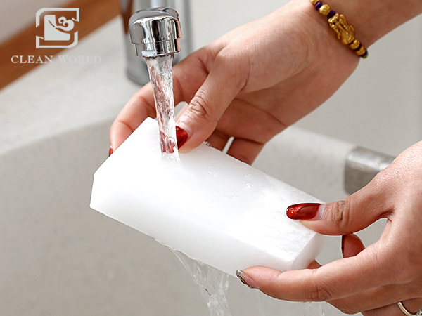Melamine foam magic eraser using